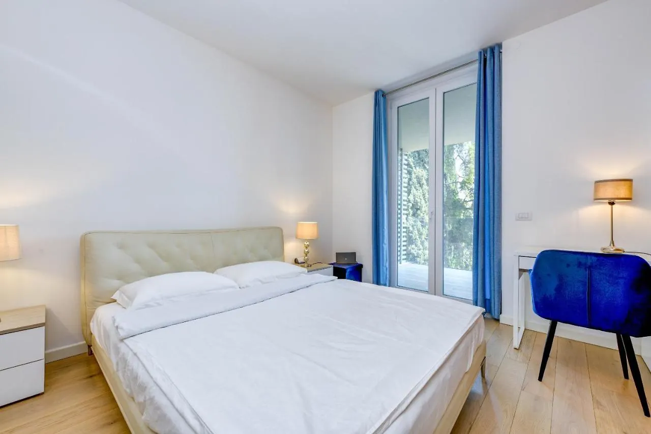 Diamante By Garda Fewo Gardone Riviera Italien