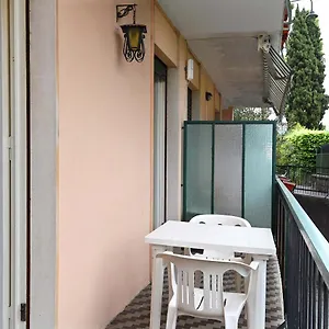  Apartment Casa Dei Limoni